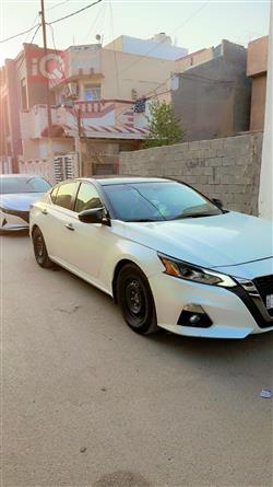 نيسان ألتيما